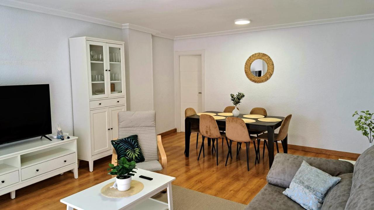 Garden Beach Apartment 또레비에하 외부 사진